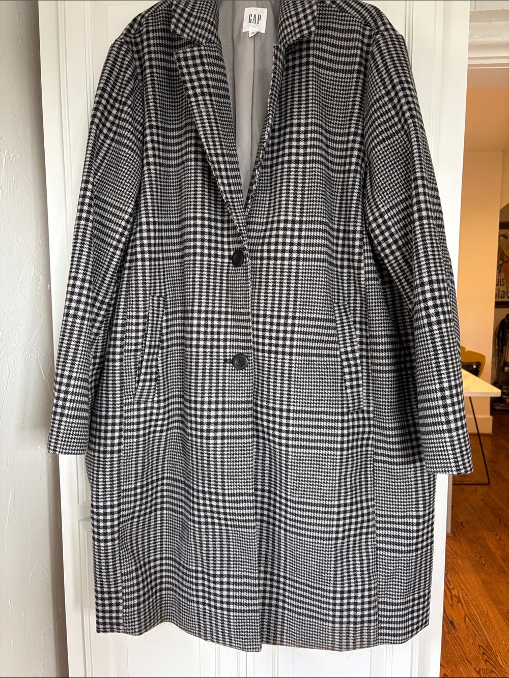 GAP Black & White Glen Plaid Trench Coat